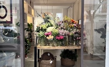 Floristería Ócrea Flower Shop & Lifestyle