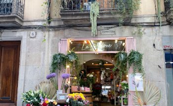 La Femme Floral